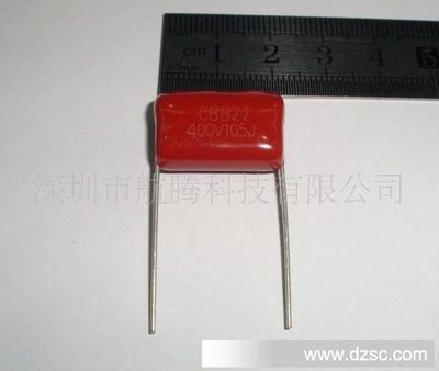CBB22金属薄膜电容器400V105J 1μF容量、400V耐压与5%精度的应用解析